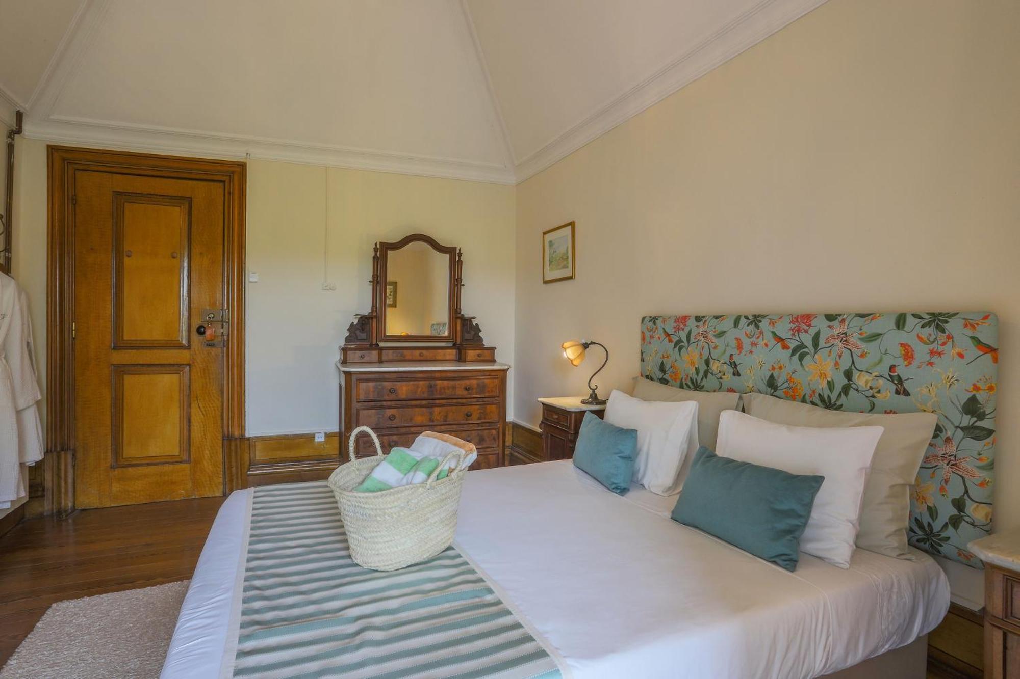 Outeiro Tuias - Manor House Hotel Marco de Canaveses Room photo